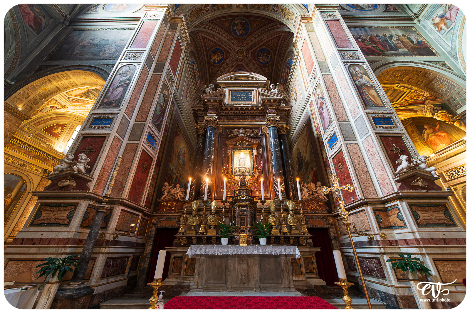 ROME - LA VILLE ETERNELLE